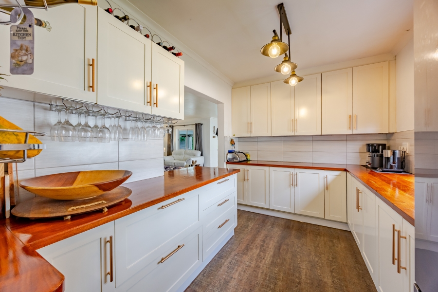 3 Bedroom Property for Sale in Edgemead Western Cape